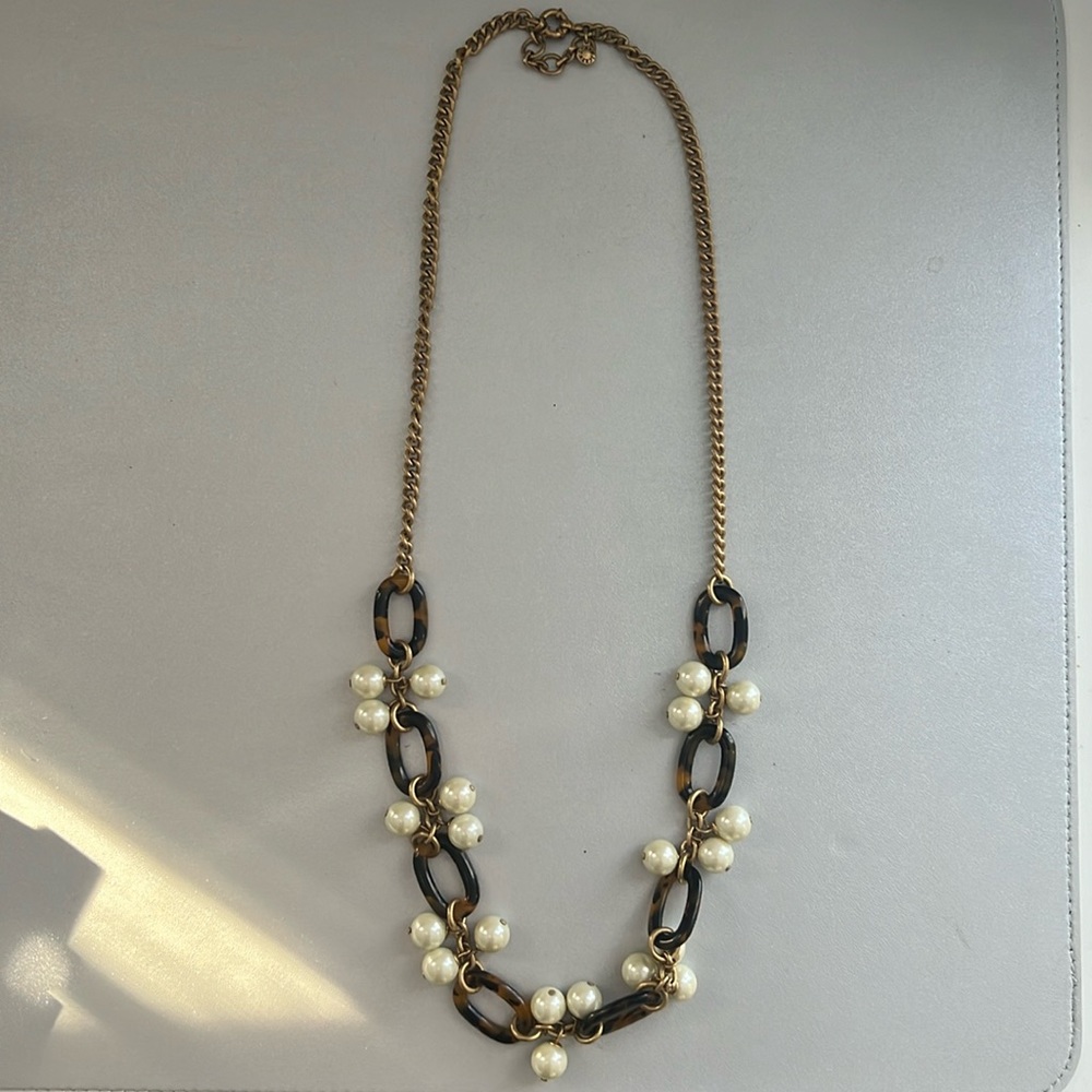 J. Crew Single Strand Gold Metal Necklace with Tortoise Shell Links and Pearls